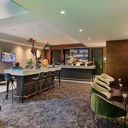 So/ Auckland Hotel Room photo