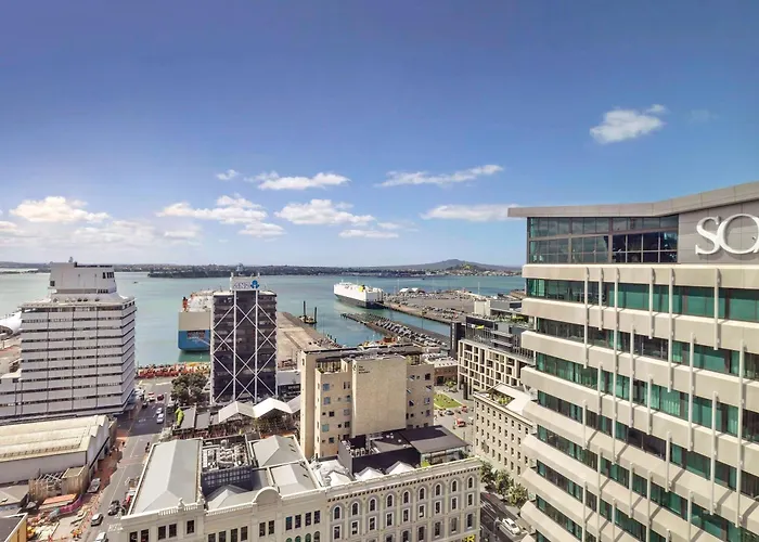 So/ Auckland